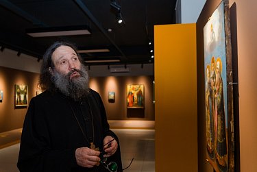 Уникальные иконы из фонда Андрея Рублева прибыли в Оренбург